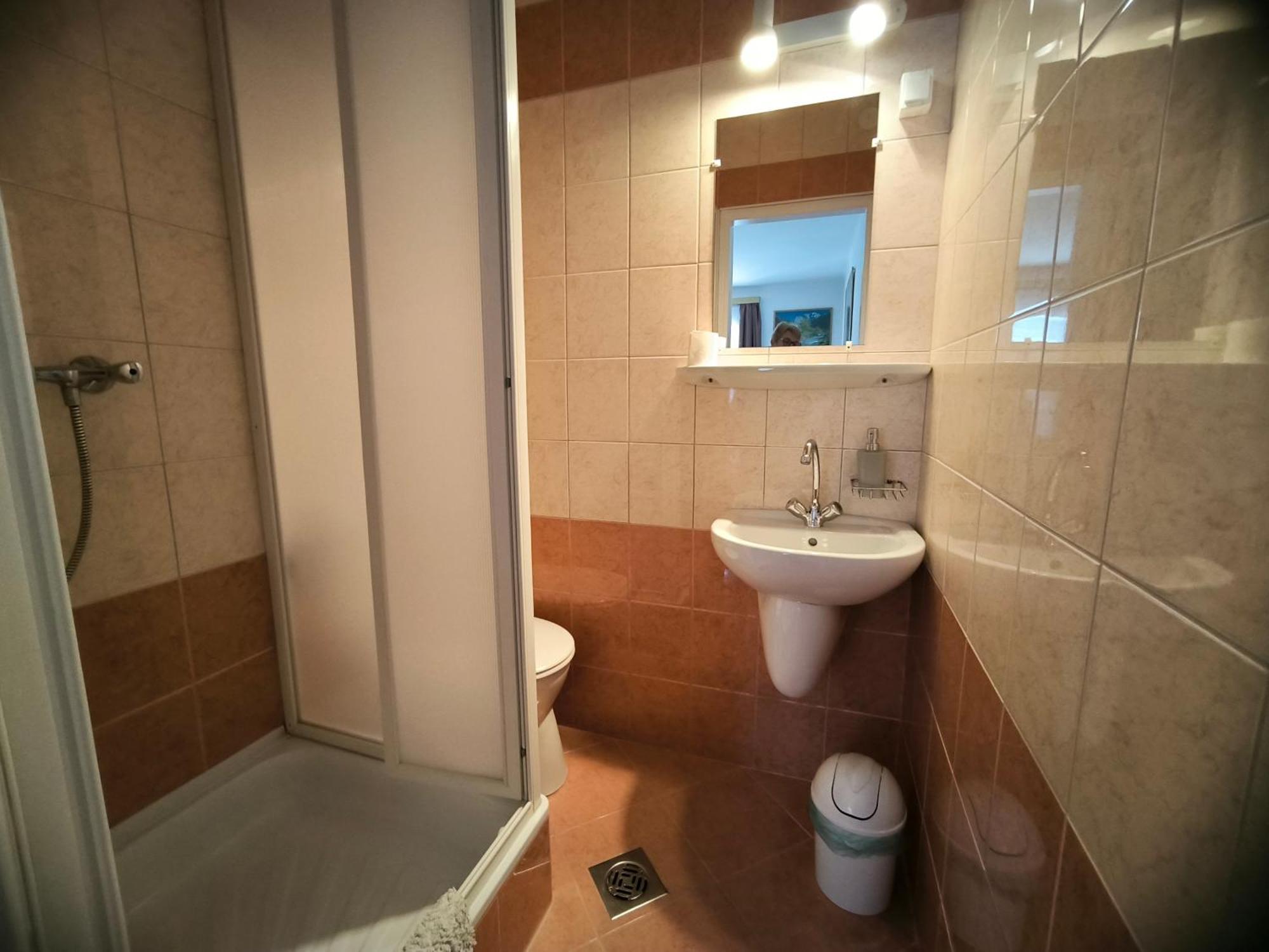 Oleander Vendeghaz Hotel Tihany Exterior photo