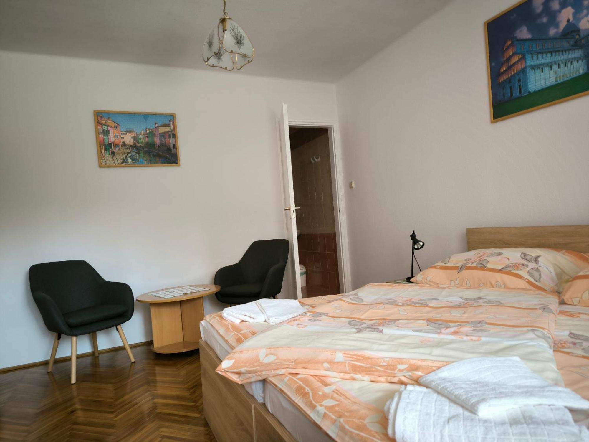 Oleander Vendeghaz Hotel Tihany Exterior photo